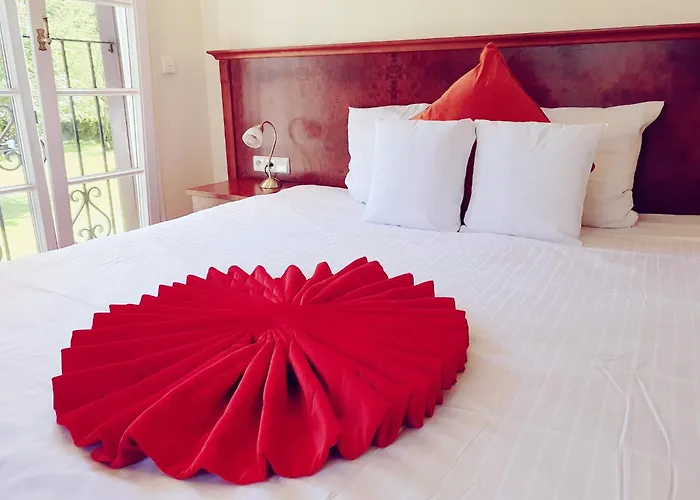 波达尔斯城堡酒店 酒店