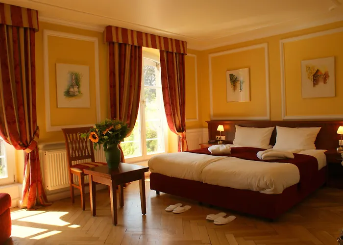 Szálloda Chateau De Pourtales 3*