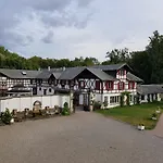 Chateau De Pourtales