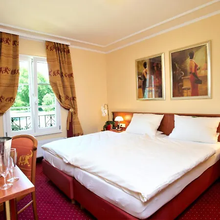 Hotel Château De Pourtalès Strasbourg